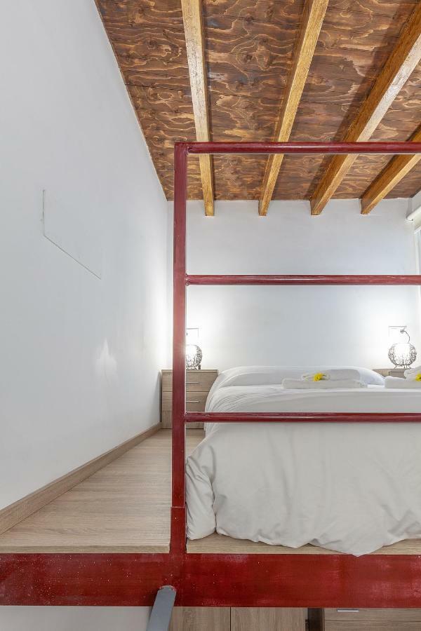 Pasaje De Amores Der - Descanso En Casa Y Vida Cultural Y Monumentos 4 Px Sevilla Eksteriør bilde