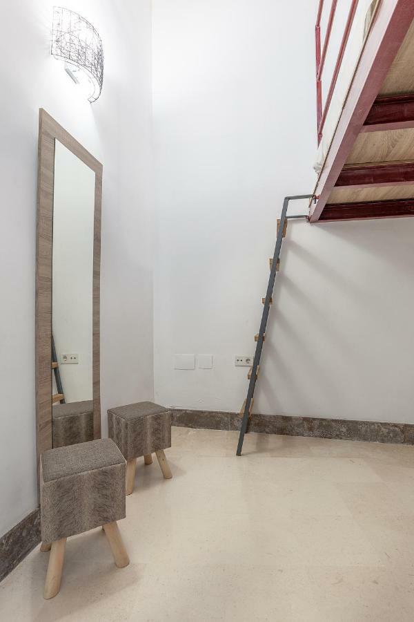 Pasaje De Amores Der - Descanso En Casa Y Vida Cultural Y Monumentos 4 Px Sevilla Eksteriør bilde