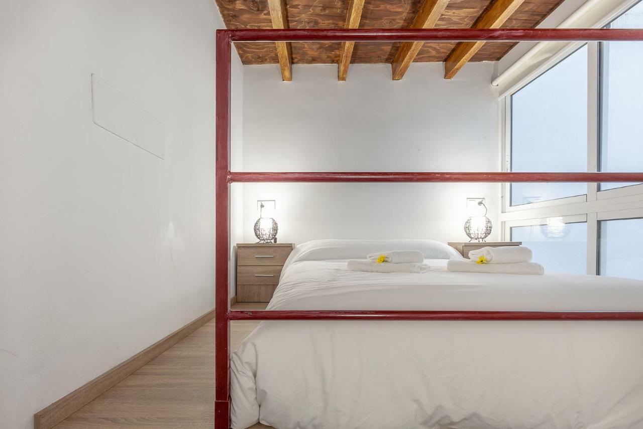 Pasaje De Amores Der - Descanso En Casa Y Vida Cultural Y Monumentos 4 Px Sevilla Eksteriør bilde